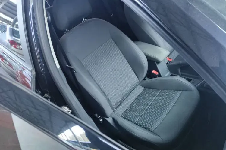 2017 Volkswagen Lavida 1.6L 110HP L4 6AT,autocango,china used car exporter,china ev exporter,chinese used car exporter,chinese used ev exporter