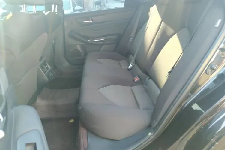 2019 Toyota Avalon 2.5L 209HP L4 8AT,autocango,china used car exporter,china ev exporter,chinese used car exporter,chinese used ev exporter