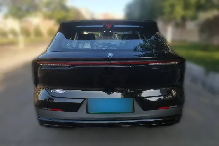 2023 Venucia Grand V DD-i 1.5T 163HP L4 E-CVT PHEV 18.4KWH,autocango,china used car exporter,china ev exporter,chinese used car exporter,chinese used ev exporter