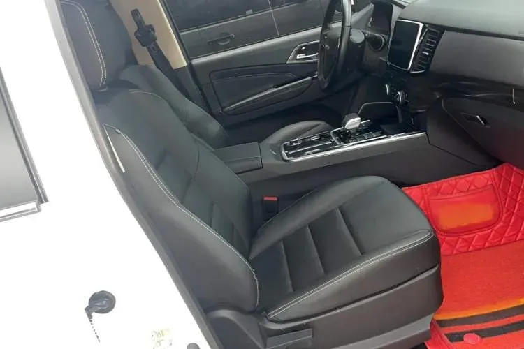 2022 Isuzu Mu-X 2.0T 220HP L4 8AT,autocango,china used car exporter,china ev exporter,chinese used car exporter,chinese used ev exporter