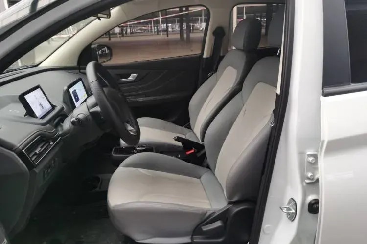 2023 EV House YOUNG BEV 32.56KWH,autocango,china used car exporter,china ev exporter,chinese used car exporter,chinese used ev exporter