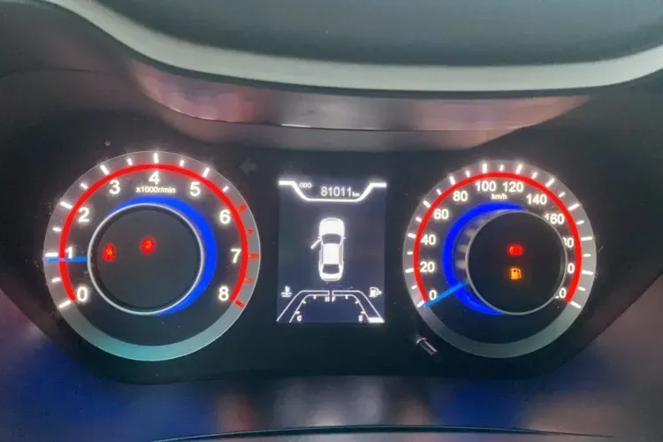 2017 HaiMa Family 1.6L 125HP L4 6MT,autocango,china used car exporter,china ev exporter,chinese used car exporter,chinese used ev exporter