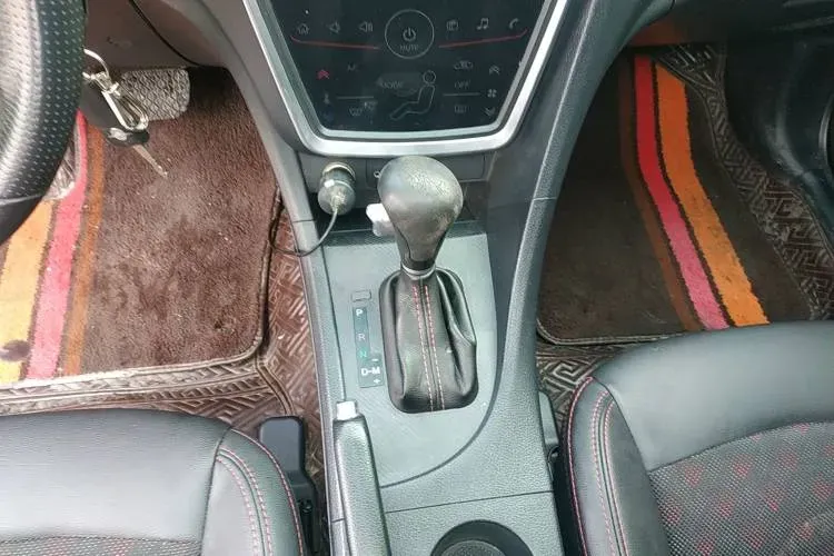 2017 HaiMa Family 1.6L 125HP L4 6AT,autocango,china used car exporter,china ev exporter,chinese used car exporter,chinese used ev exporter