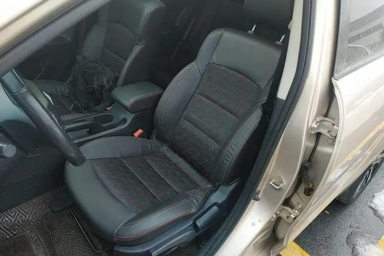 2017 HaiMa Family 1.6L 125HP L4 6AT,autocango,china used car exporter,china ev exporter,chinese used car exporter,chinese used ev exporter