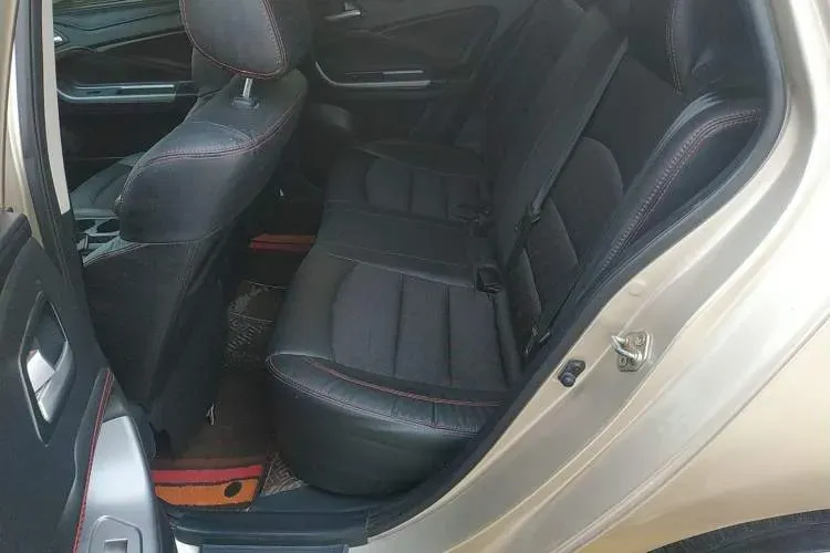 2017 HaiMa Family 1.6L 125HP L4 6AT,autocango,china used car exporter,china ev exporter,chinese used car exporter,chinese used ev exporter