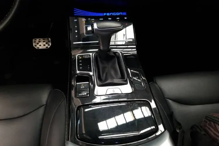 2019 DongFeng Fengon Fengon ix5 1.5T 150HP L4 CVT,autocango,china used car exporter,china ev exporter,chinese used car exporter,chinese used ev exporter