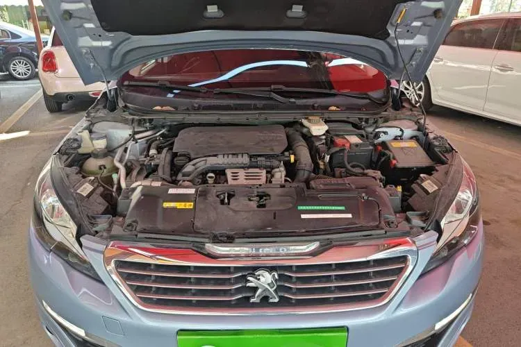 2015 Peugeot 308S 1.2T 136HP L3 6AT,autocango,china used car exporter,china ev exporter,chinese used car exporter,chinese used ev exporter