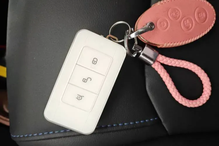 2018 BYD Yuan BEV 43.2KWH,autocango,china used car exporter,china ev exporter,chinese used car exporter,chinese used ev exporter