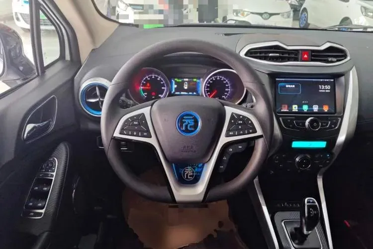 2018 BYD Yuan BEV 43.2KWH,autocango,china used car exporter,china ev exporter,chinese used car exporter,chinese used ev exporter