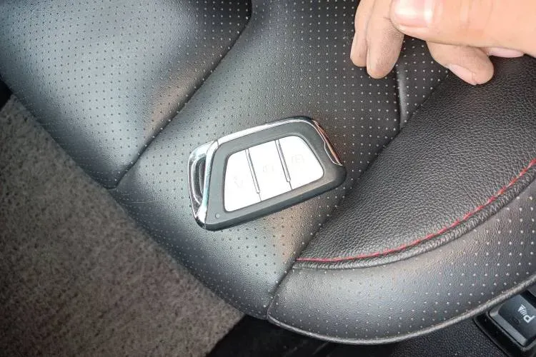 2019 JAC iEV7S BEV 42.8KWH,autocango,china used car exporter,china ev exporter,chinese used car exporter,chinese used ev exporter