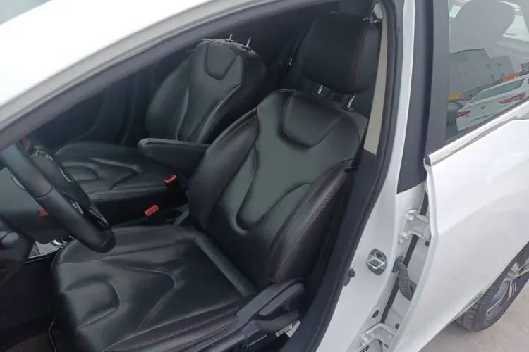 2019 JAC iEV7S BEV 42.8KWH,autocango,china used car exporter,china ev exporter,chinese used car exporter,chinese used ev exporter