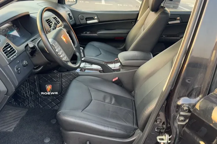 2011 Roewe W5 3.2L 220HP L6 5AT,autocango,china used car exporter,china ev exporter,chinese used car exporter,chinese used ev exporter