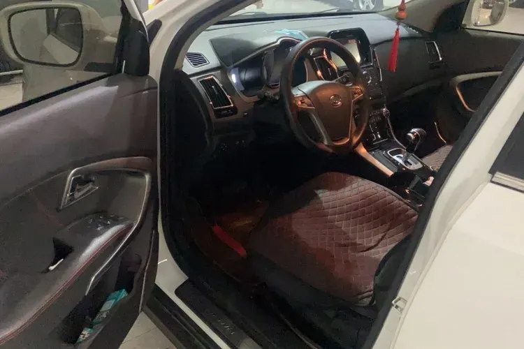 2017 HuaTai XEV260 BEV 49.9KWH,autocango,china used car exporter,china ev exporter,chinese used car exporter,chinese used ev exporter