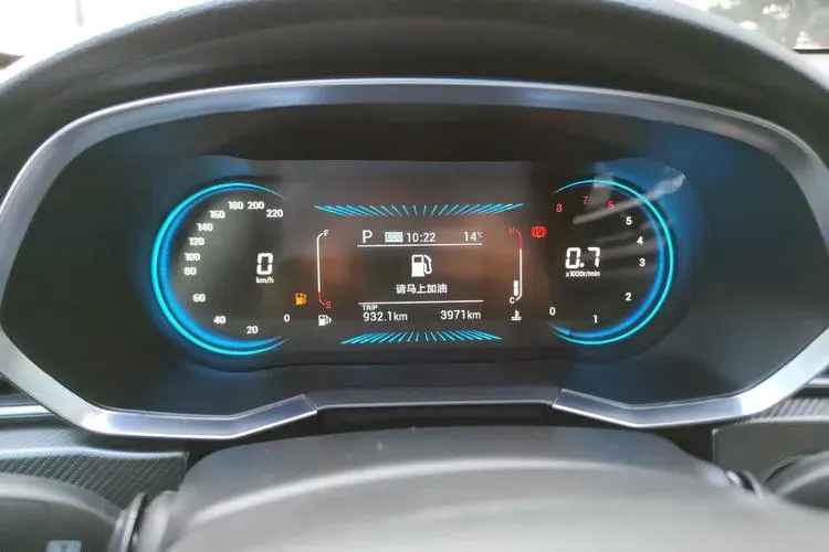 2022 Soueast DX8S 1.5T 156HP L4 6DCT,autocango,china used car exporter,china ev exporter,chinese used car exporter,chinese used ev exporter