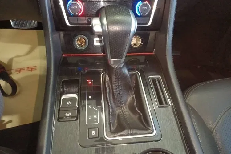 2017 Zotye T600 Coupe 1.5T 156HP L4 6AT,autocango,china used car exporter,china ev exporter,chinese used car exporter,chinese used ev exporter