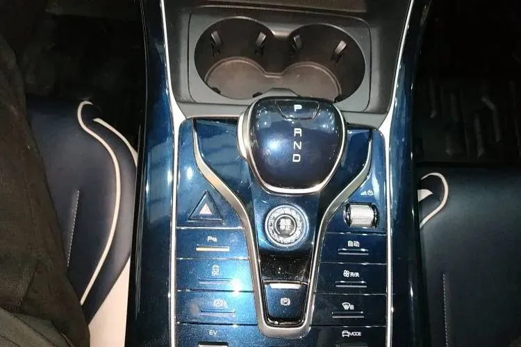 2021 BYD Qin Plus 1.5L 110HP L4 E-CVT PHEV 18.32KWH,autocango,china used car exporter,china ev exporter,chinese used car exporter,chinese used ev exporter