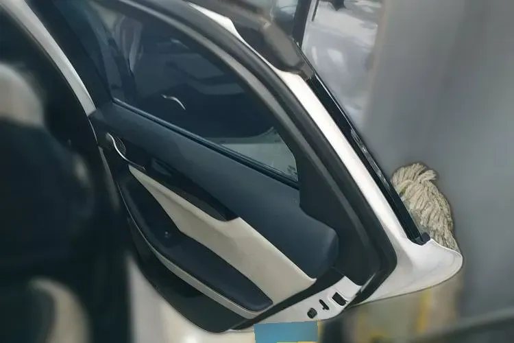 2021 BYD Qin Plus 1.5L 110HP L4 E-CVT PHEV 18.32KWH,autocango,china used car exporter,china ev exporter,chinese used car exporter,chinese used ev exporter