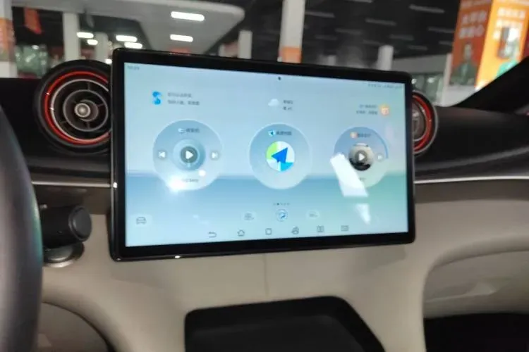 2021 BYD Dolphin BEV 44.9KWH,autocango,china used car exporter,china ev exporter,chinese used car exporter,chinese used ev exporter