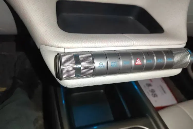 2021 BYD Dolphin BEV 44.9KWH,autocango,china used car exporter,china ev exporter,chinese used car exporter,chinese used ev exporter