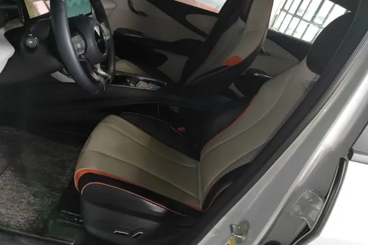 2021 BYD Dolphin BEV 44.9KWH,autocango,china used car exporter,china ev exporter,chinese used car exporter,chinese used ev exporter