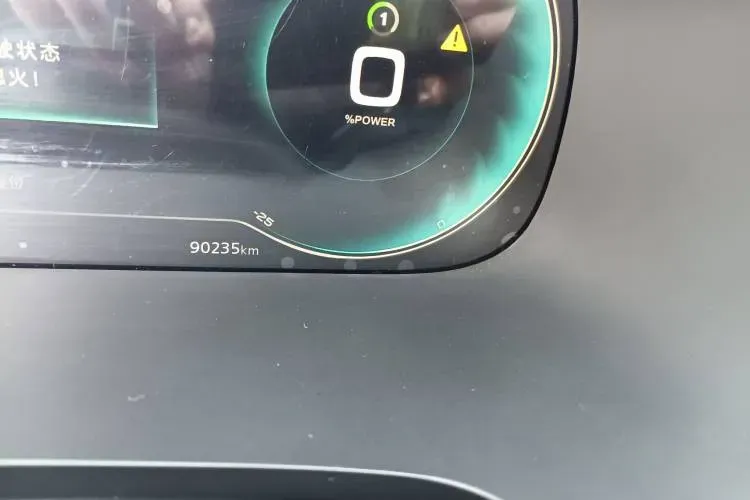 2021 Rising Auto ER6 BEV 69.9KWH,autocango,china used car exporter,china ev exporter,chinese used car exporter,chinese used ev exporter