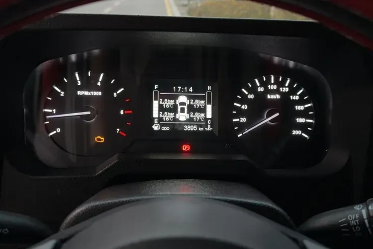 2023 BAW 212 2.4T 211HP L4 6MT,autocango,china used car exporter,china ev exporter,chinese used car exporter,chinese used ev exporter