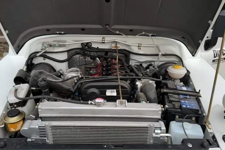 2023 BAW 212 2.4T 211HP L4 6MT,autocango,china used car exporter,china ev exporter,chinese used car exporter,chinese used ev exporter