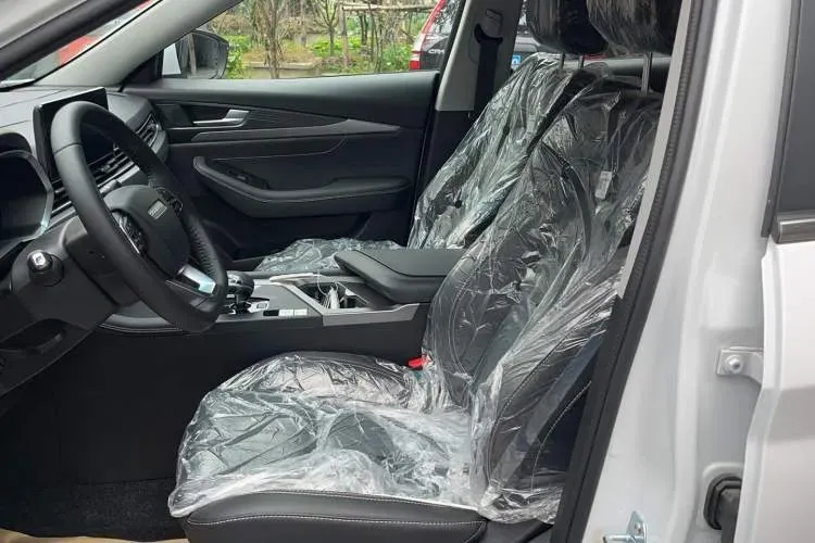 2022 Soueast DX8S 1.5T 156HP L4 6DCT,autocango,china used car exporter,china ev exporter,chinese used car exporter,chinese used ev exporter