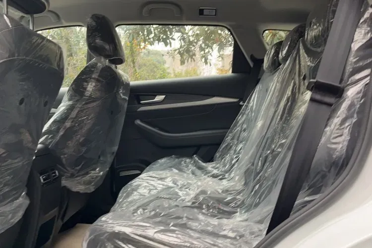 2022 Soueast DX8S 1.5T 156HP L4 6DCT,autocango,china used car exporter,china ev exporter,chinese used car exporter,chinese used ev exporter