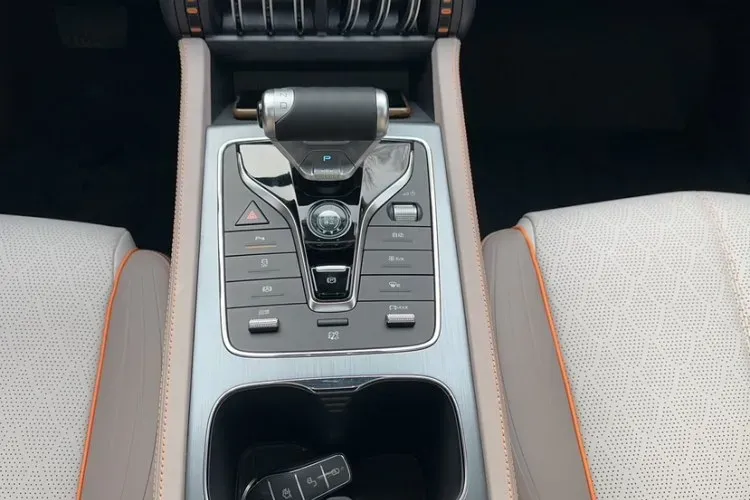 2023 BYD Yuan Plus BEV 49.92KWH,autocango,china used car exporter,china ev exporter,chinese used car exporter,chinese used ev exporter