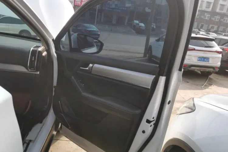 2019 BYD Tang 2.0T 192HP L4 6AT,autocango,china used car exporter,china ev exporter,chinese used car exporter,chinese used ev exporter