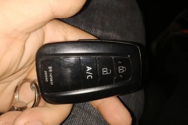 2020 Toyota Izoa E BEV 54.3KWH,autocango,china used car exporter,china ev exporter,chinese used car exporter,chinese used ev exporter