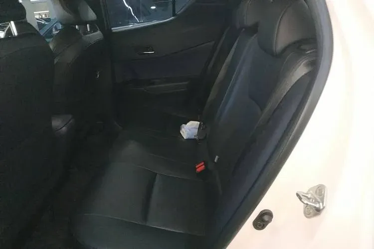 2020 Toyota Izoa E BEV 54.3KWH,autocango,china used car exporter,china ev exporter,chinese used car exporter,chinese used ev exporter