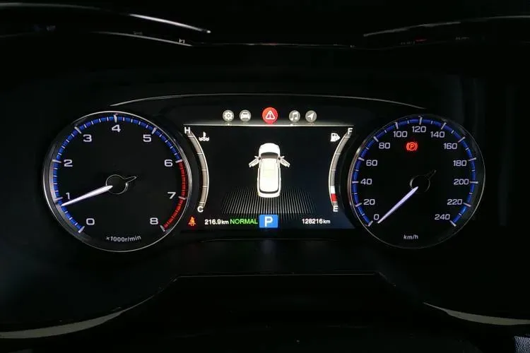 2017 GAC Trumpchi GS7 2.0T 201HP L4 6AT,autocango,china used car exporter,china ev exporter,chinese used car exporter,chinese used ev exporter