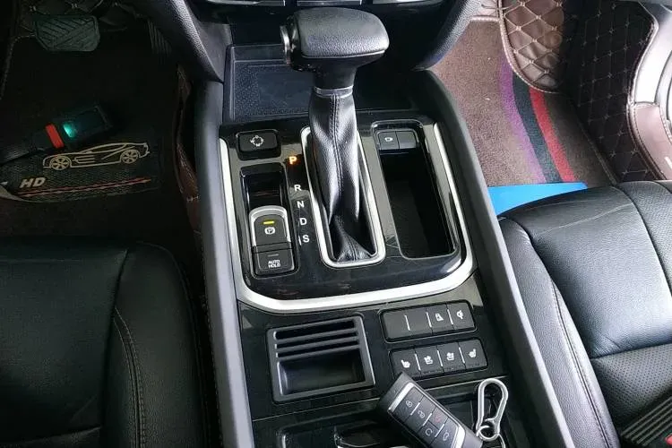 2017 GAC Trumpchi GS7 2.0T 201HP L4 6AT,autocango,china used car exporter,china ev exporter,chinese used car exporter,chinese used ev exporter