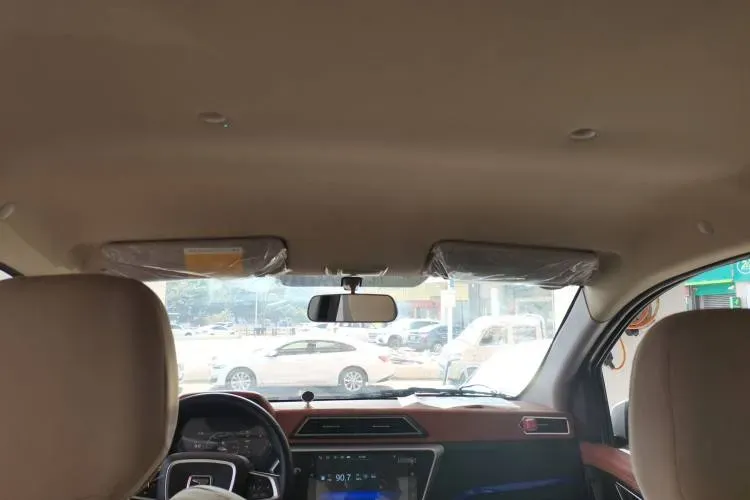 2018 Zotye Cloud 100 BEV 28.4KWH,autocango,china used car exporter,china ev exporter,chinese used car exporter,chinese used ev exporter