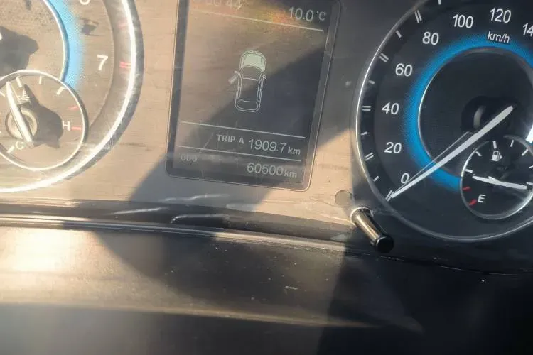 2018 DongFeng Fengon Fengon S560 1.8L 139HP L4 5MT,autocango,china used car exporter,china ev exporter,chinese used car exporter,chinese used ev exporter