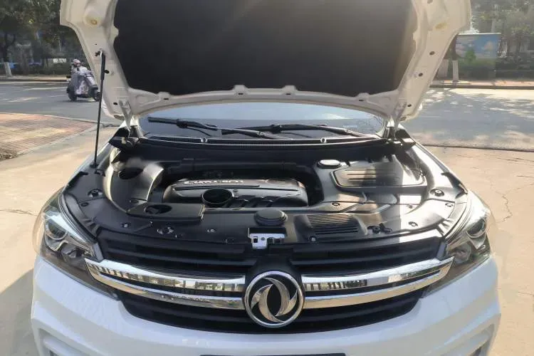 2018 DongFeng Fengon Fengon S560 1.8L 139HP L4 5MT,autocango,china used car exporter,china ev exporter,chinese used car exporter,chinese used ev exporter