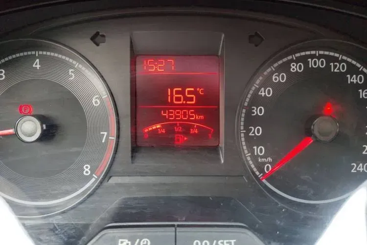 2021 Volkswagen Santana 1.5L 112HP L4 5MT,autocango,china used car exporter,china ev exporter,chinese used car exporter,chinese used ev exporter