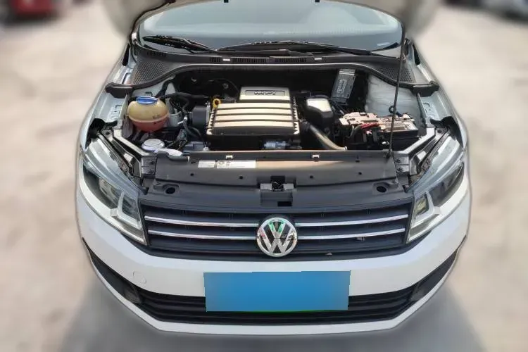 2021 Volkswagen Santana 1.5L 112HP L4 5MT,autocango,china used car exporter,china ev exporter,chinese used car exporter,chinese used ev exporter