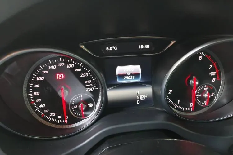 2017 Mercedes-Benz CLA Class 1.6T 156HP L4 7DCT,autocango,china used car exporter,china ev exporter,chinese used car exporter,chinese used ev exporter