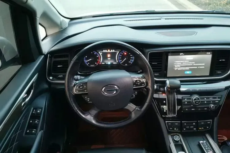 2019 GAC Trumpchi M8 2.0T 201HP L4 6AT,autocango,china used car exporter,china ev exporter,chinese used car exporter,chinese used ev exporter