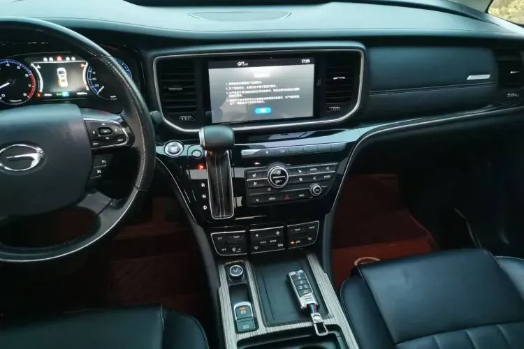 2019 GAC Trumpchi M8 2.0T 201HP L4 6AT,autocango,china used car exporter,china ev exporter,chinese used car exporter,chinese used ev exporter