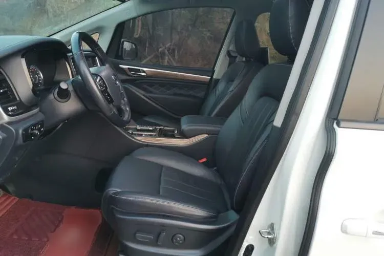 2019 GAC Trumpchi M8 2.0T 201HP L4 6AT,autocango,china used car exporter,china ev exporter,chinese used car exporter,chinese used ev exporter