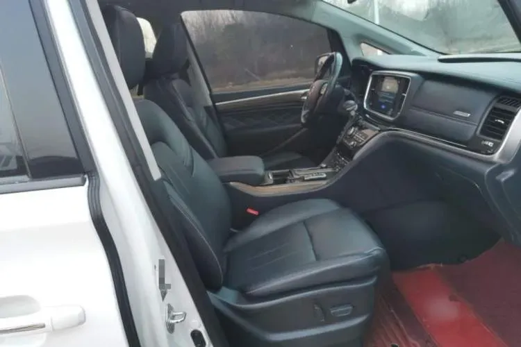 2019 GAC Trumpchi M8 2.0T 201HP L4 6AT,autocango,china used car exporter,china ev exporter,chinese used car exporter,chinese used ev exporter