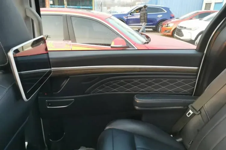 2019 GAC Trumpchi M8 2.0T 201HP L4 6AT,autocango,china used car exporter,china ev exporter,chinese used car exporter,chinese used ev exporter