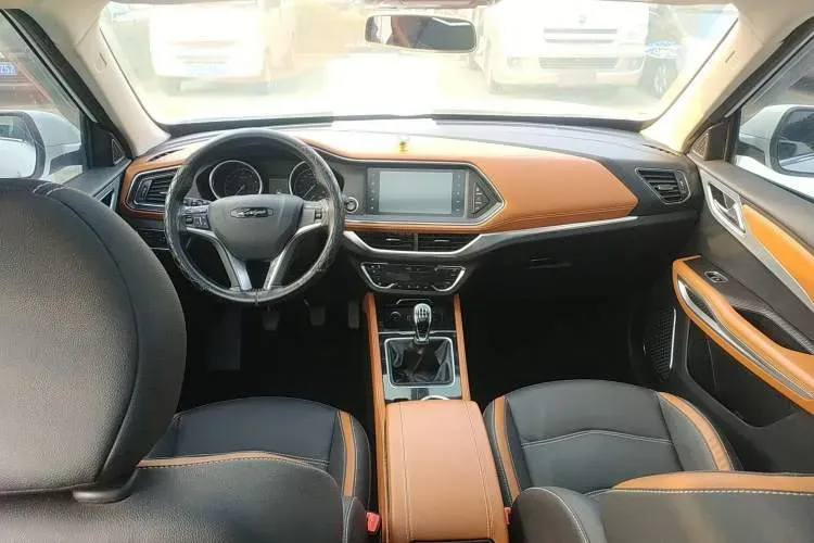 2017 Zotye T300 1.5L 112HP L4 5MT,autocango,china used car exporter,china ev exporter,chinese used car exporter,chinese used ev exporter