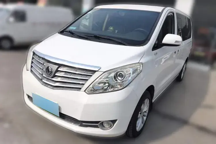 2014 DongFeng Forthing CM7 2.0T 190HP L4 6MT