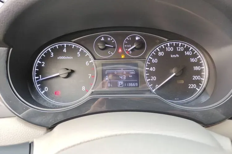 2011 Nissan Tiida 1.6L 126HP L4 CVT,autocango,china used car exporter,china ev exporter,chinese used car exporter,chinese used ev exporter