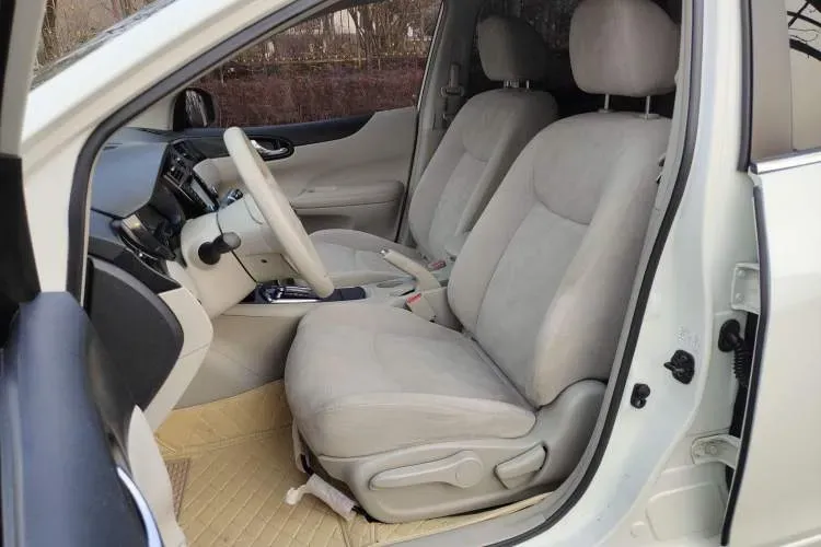 2011 Nissan Tiida 1.6L 126HP L4 CVT,autocango,china used car exporter,china ev exporter,chinese used car exporter,chinese used ev exporter